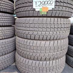 ダンロップ VW02 215/60R16 中古スタッドレスタイヤ 4本セット 工賃込み