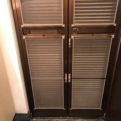 12月20日引渡し迄】高級玄関網戸 鍵付きルーバーサッシ 標準マンション