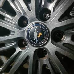 スタッドレスタイヤ付きホイール　205/60 R16 Fang 4本セット＋ナット10個