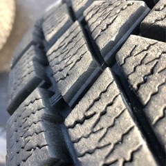 【問い合わせ多数　順を追って連絡します】スタッドレスタイヤとアルミホイールのセット