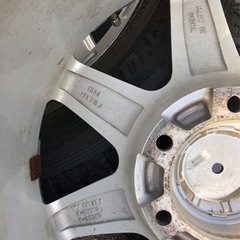 【問い合わせ多数　順を追って連絡します】スタッドレスタイヤとアルミホイールのセット