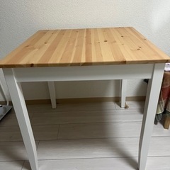 IKEA ダイニングテーブル　ベージュホワイト