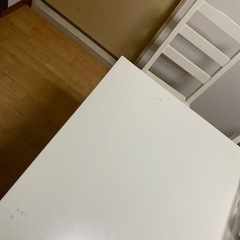 11/26引き渡しで決定しました　白いダイニングテーブルIKEA