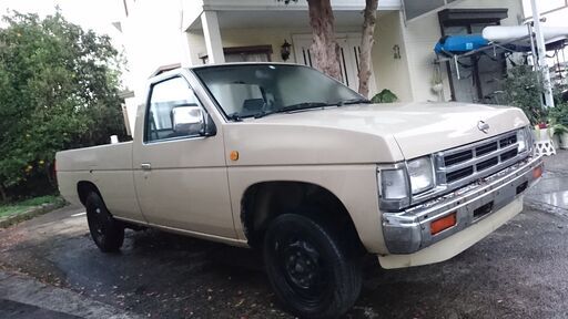 ダットサントラック D21 USベッド