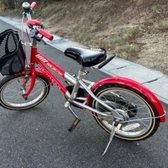 幼児用自転車　16インチ　赤色　補助輪付き　練習用にオススメ！