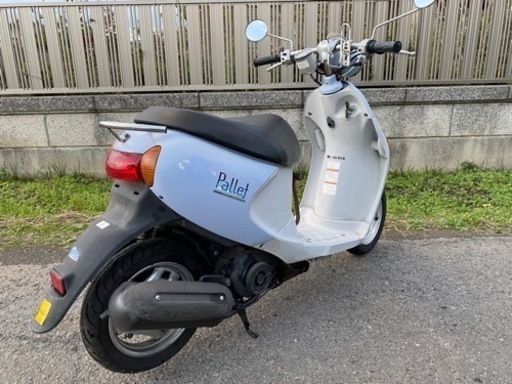 ☆レッツ4パレット低燃費FIモデル☆バッテリー・プラグ・グリップなど新品交換済み^_^ ☆レッツ4パレット低燃費FIモデル☆バッテリー・プラグ・グリップなど