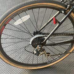 防犯登録/赤色TS保険/消費税全部込々★★通勤・通学・街乗りに‼26インチ・クロスバイクルック車　バスケットレス