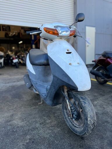 実働　SUZUKI　レッツ２　ホワイトカラー　プラグ・バッテリー・ヘッドライトバルブ新品！　シート張替え！　キャブ清掃済み！！ 実働 SUZUKI レッツ2 ホワイトカラー プラグ・バッテリー・ヘッド