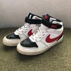 子供NIKE converse シューズ２セット