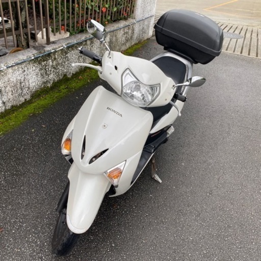 ホンダ　リード110  美品　収納大容量　通勤通学便利