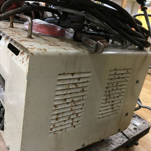 イクラ IS-S150W アーク溶接 定格入力電圧200V/100V 定格出力電池130A