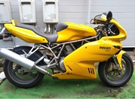 Ducati SS800ie イタリアンイエロー　売ります❗️交換可‼️