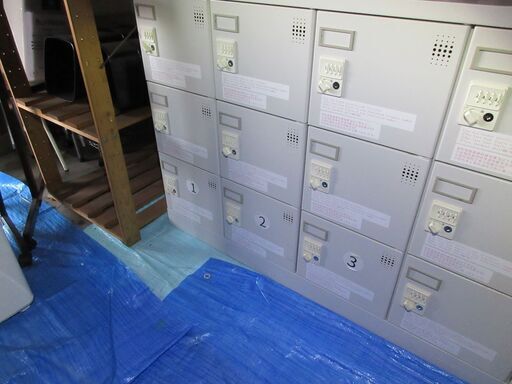 貴重品収納 18人用ロッカー ダイヤル錠 3段x6列 (暗証番号忘れ非常