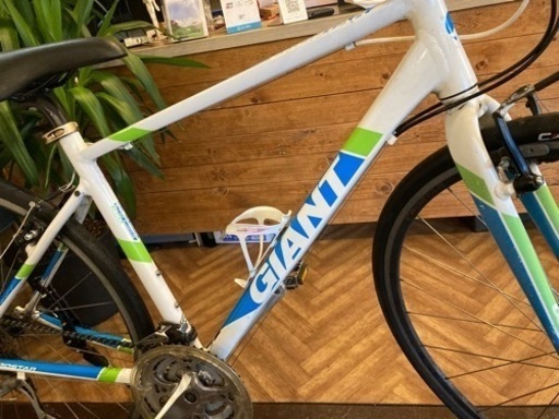 送料込み GIANT CROSTAR 24段 クロスバイク 2020 GIANT Bicycles | CROSTAR (New 2021)