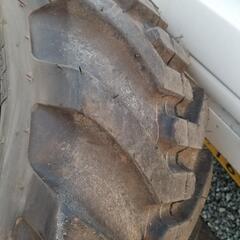 ミニショベル　15.5 60 18 イボ付き　0.5 0.6クラス