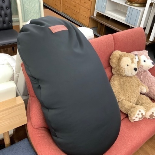 クッション　Luckysac 魔法のビーズクッション　ブラック