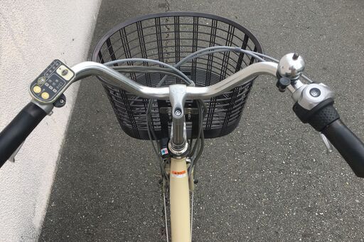 地域限定 ヤマハ パス リチウム 26インチ アイボリー アシスタ ビビ