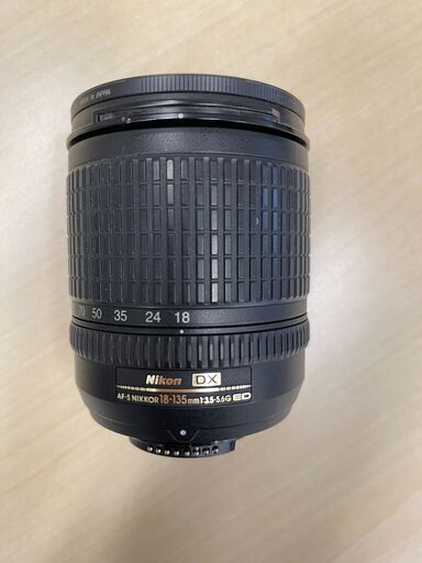 Nikon ズームレンズ　18-135mm