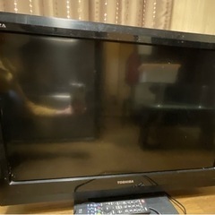 受け渡し決定　TOSHIBA REGZA 液晶カラーテレビ　32...