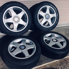 冬タイヤ 205/55R16 プリウス等用マルチホイール付きスタッドレス バリ 