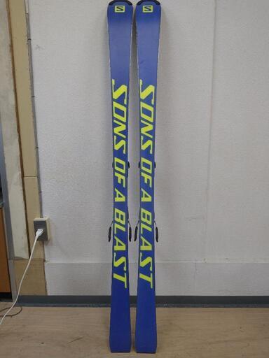 サロモン S/RACE PRO（デモ板トップモデル） SL（ショートターン用） 165cm 2021年モデル １シーズンだけ使用しました。 サロモン S/RACE PRO（デモ板トップモデル） SL（ショートターン用