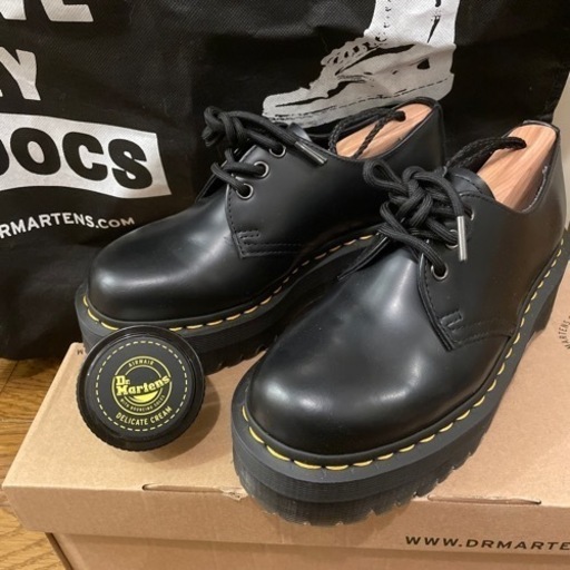 【ほぼ新品✨️】Dr.Martens ドクターマーチン 靴 厚底