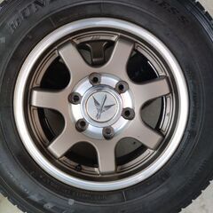 アルミホイール・スタッドレスタイヤ、ハイエースで使用