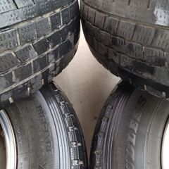 アルミホイール・スタッドレスタイヤ、ハイエースで使用