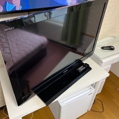 東芝　40型テレビ