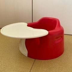 バンボ　Bumbo テーブル付き