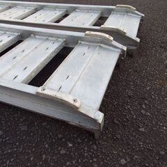 現状品 昭和ブリッジ ラダーレール 180㎝×25㎝ 0.5t ×2本セット アルミブリッジ