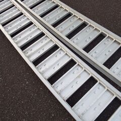 現状品 昭和ブリッジ ラダーレール 180㎝×25㎝ 0.5t ×2本セット アルミブリッジ