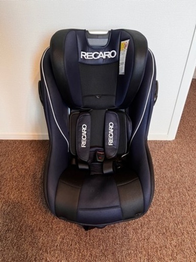 RECARO チャイルドシート