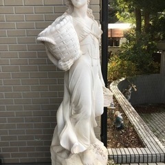 かごを持つ乙女 イタリア製 人造石像（小）