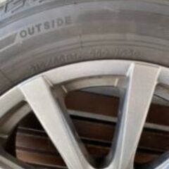 【ほぼ新品】ヨコハマ(YOKOHAMA)タイヤ　 215/60R17 96Q