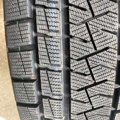 受け渡し者決定 PIRELLI スタッドレスタイヤ4本セット195/65-R15