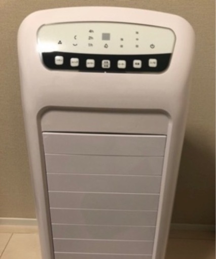 【使用回数2回ほどの美品】「ヒート＆ク 一儿」加湿機能付 温冷風扇 HC-T2102