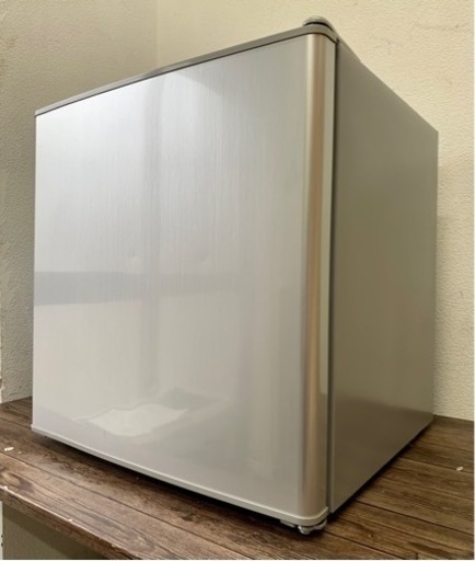 札幌市内配送無料 美品 22年製 アズマ 46L 1ドア冷蔵庫 MR-50B 右開き