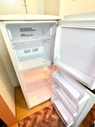 アクア　冷凍冷蔵庫