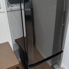 三菱冷蔵庫MR-P15W-B（100L：1人分程度）2013年製
