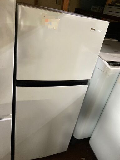 ☆中古￥13,800！【会員価格￥12,800】Hisense　120㍑2ドア冷蔵庫　家電　2021年製　HR-B1202型　幅48cmｘ奥行51cmｘ高さ118cm　【BK191】