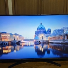 2022年製　49V型　4K液晶テレビ　LG 49UN7400PJA