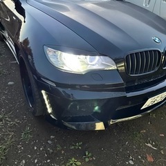 【ネット決済】BMW X6黒　サンルーフ　冬タイヤ　革シート