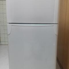 【2ドア冷蔵庫】TOSHIBA 冷凍冷蔵庫 2009年製 YR-...