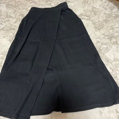 美品💜GU 黒ロング巻きスカート Sサイズ