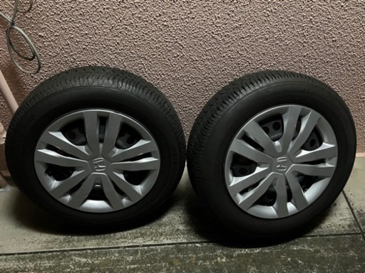 フィット タイヤ175/65R 15 新品ホイルカバータイヤ溝9割以上
