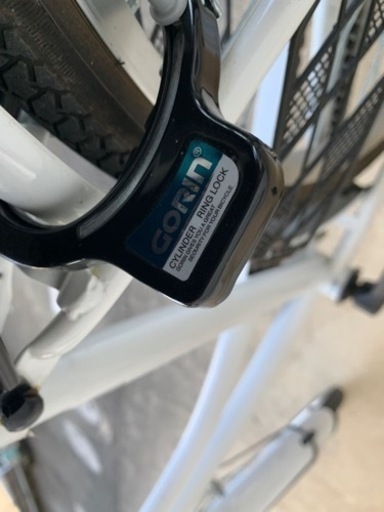 26インチ LEDライト自転車 ママチャリ ホワイト 白