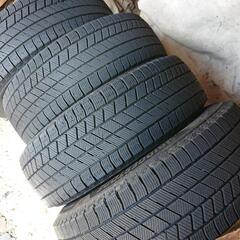 商談中  スタッドレスタイヤ 中古 195/65R15 ブリジストン