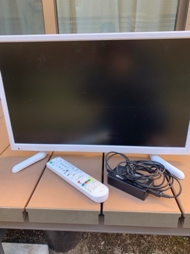 DVDプレーヤー内蔵24V液晶テレビ【中古】