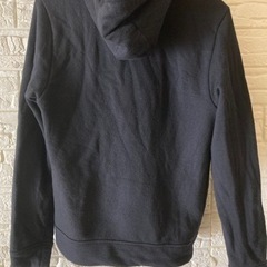 正規品 FENDI ジップパーカー Sサイズ